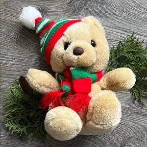 VINTAGE Cuddle Wit plush teddy bear 90’s HOLIDAY PLUSH 🎄 with Scarf & cap